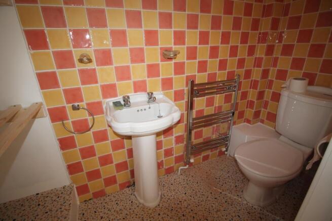 Photo 3