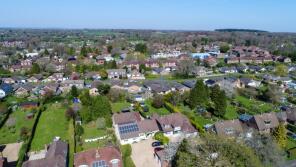 42 Ashbury, Blackberry Lane, Four Marks, Alton GU34 5DF