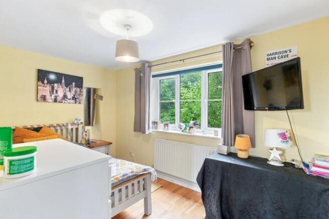 2 bed Apartment for sale Image 11
