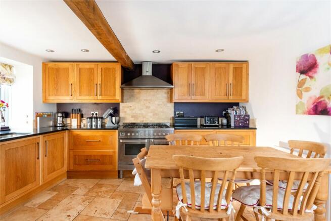 Kitchen/Breakfast Rm