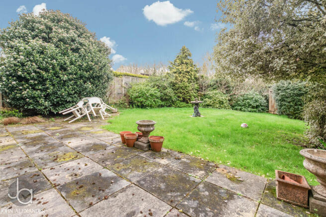 Stable Close, Stanway photo 3