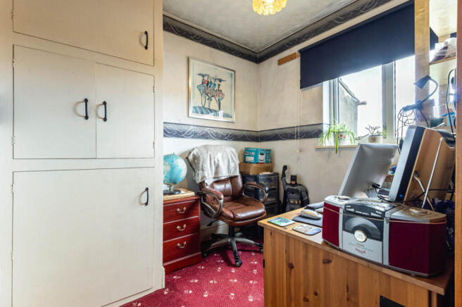 2 bed Terraced for sale Image 10