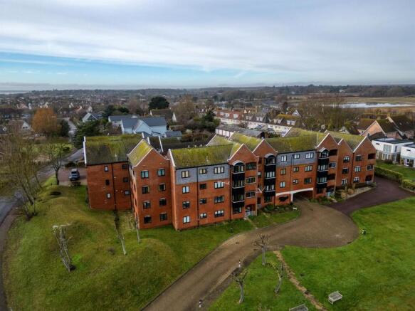 Aldeburgh Lodge (23) (2).jpg