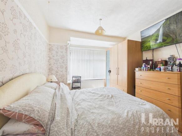 3 bed House for sale Image 5