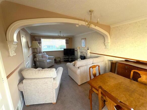 3 bed Terraced for sale Image 7