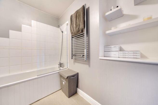 Bathroom angle 2