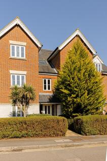 Station Road, Merstham, RH1