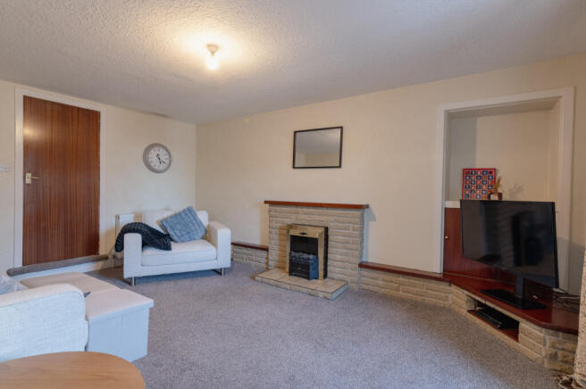 Lounge 1