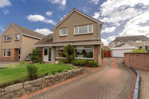 16 Muir Wood Grove, Currie, EH14