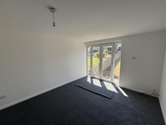1 bed Bungalow for sale Image 4