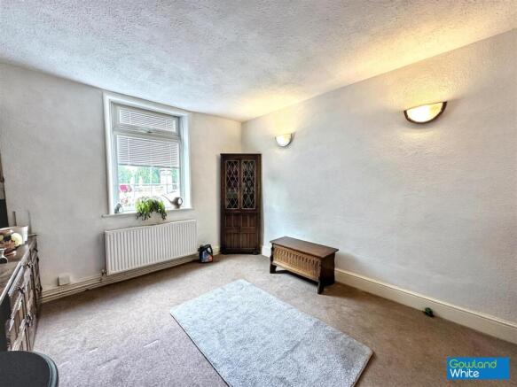 2 bed Cottage for sale Image 6