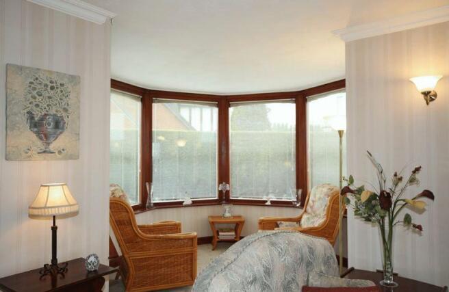 SUN LOUNGE AREA