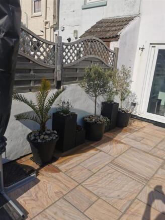 Garden2.jpg