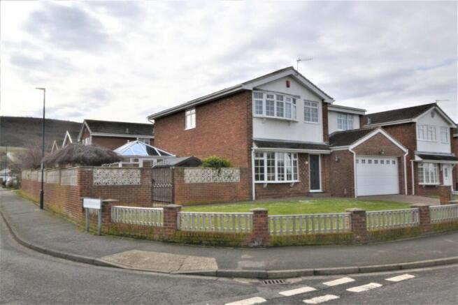 Eglinton Avenue, Guisborough, North Yorkshire, TS14 photo 4