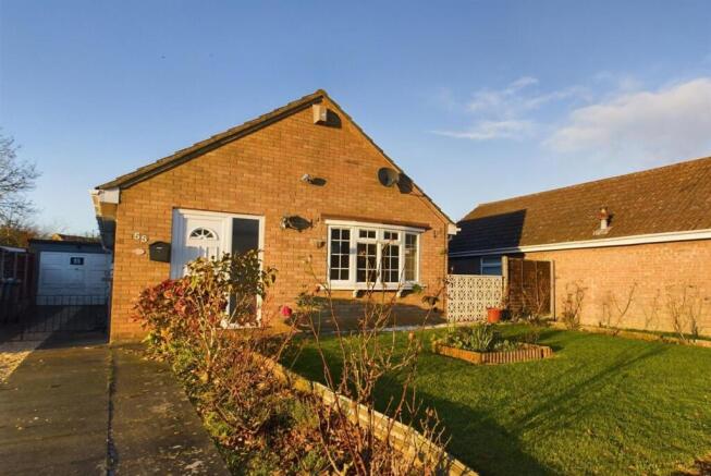 3-bed detached on Wolsey Way, Lincoln, LN2, £260,000