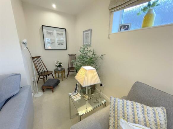 Principal Lounge snug area.jpg