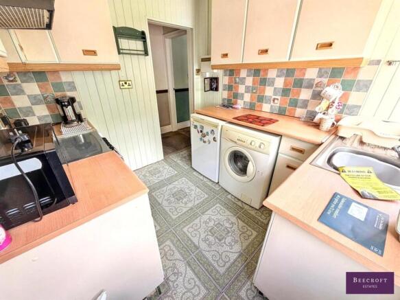 3 bed Semi-Detached for sale Image 4