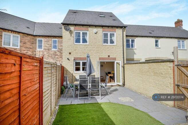 Rear View / Garden
