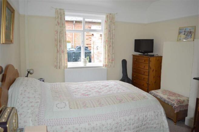 Bedroom (1)
