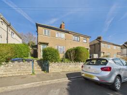 22, Willow Grove, Chippenham SN15 1AR