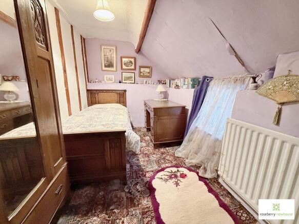 4 bed Terraced for sale Image 9