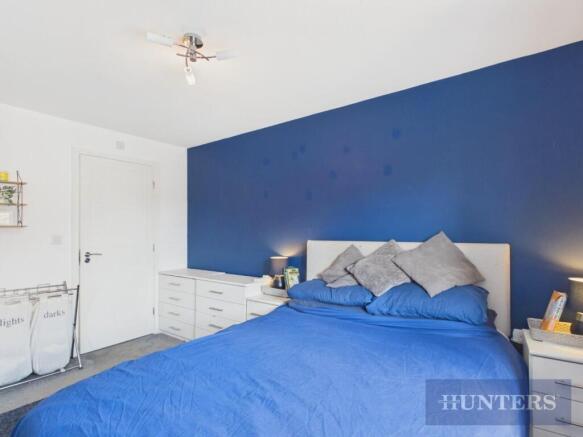 4 bed Detached for sale Image 12