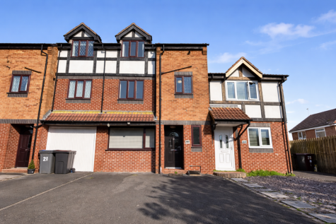 Sandpiper Close, Herons Reach, FY3