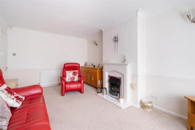 Living Room-3.jpg