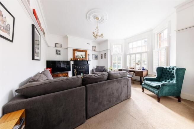 Park Avenue, Haringey photo 4