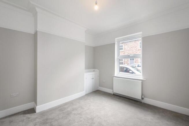 3 bed Terraced for sale Image 5