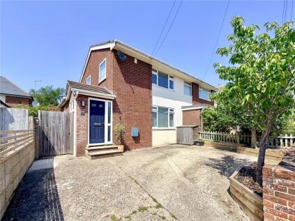Middle Road, Lymington, Hampshire, SO41
