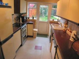 KITCHEN/DINING ROOM 16' x 8''