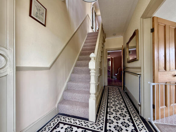 4 bed Detached for sale Image 6