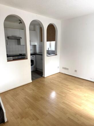 Kitchen / living area