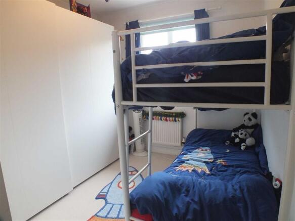 REAR BEDROOM (3)
