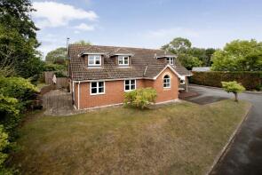 Chentona, Torrington Place, Kenton EX6 8NF