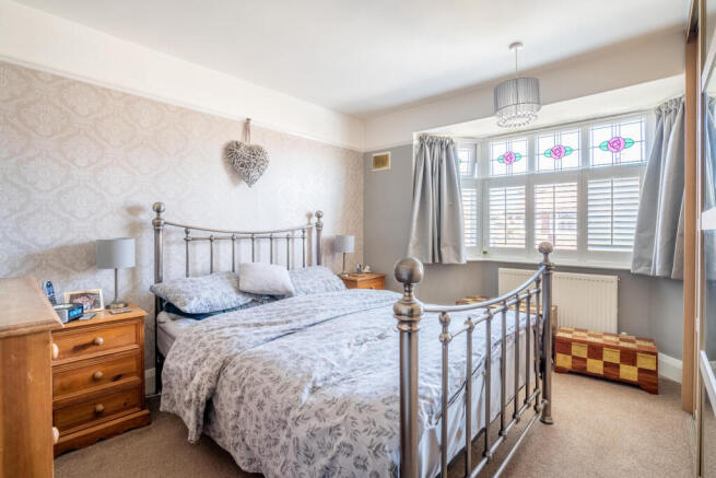 4 bed Semi-Detached for sale Image 8