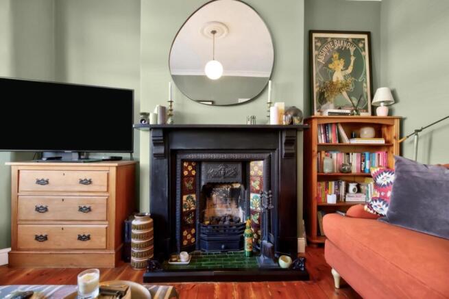3 bed Terraced for sale Image 7