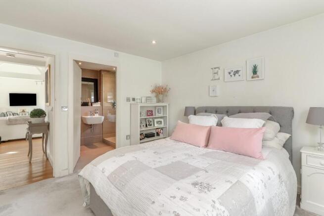 4 bed Country House for sale Image 8