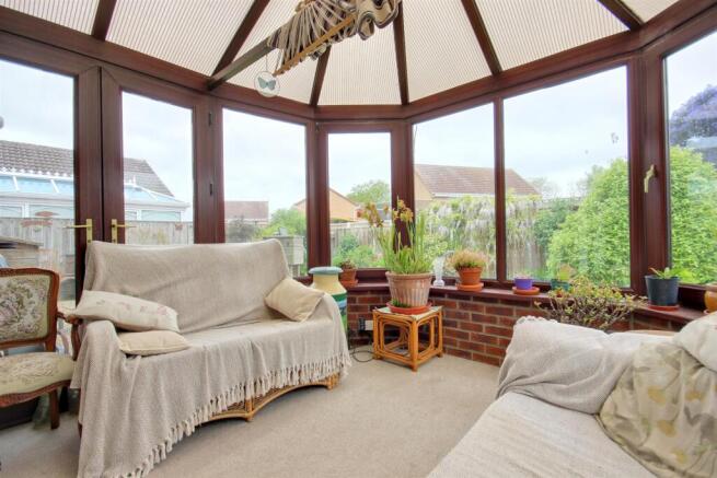 3 bed Detached for sale Image 6
