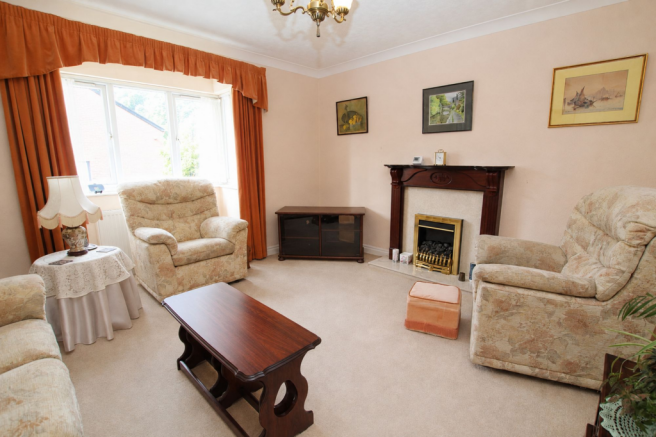 2 bed Apartment for sale Image 7