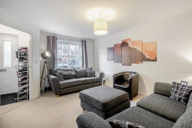 8539202-interior10.jpg