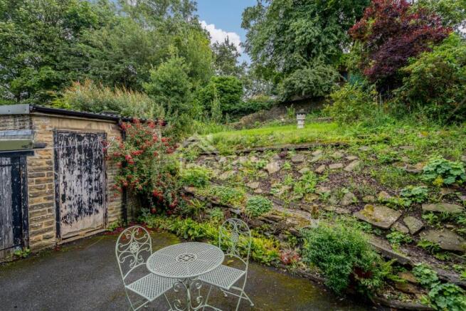 3 bed Semi-Detached for sale Image 10