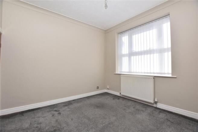 4 bed Detached for sale Image 5