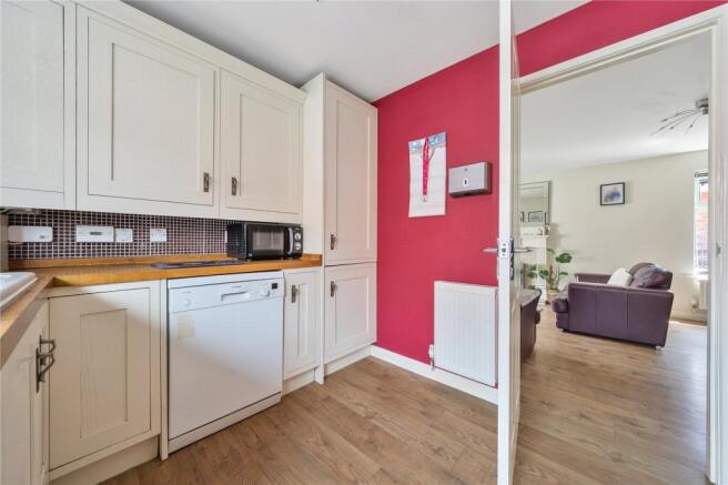 3 bed Bungalow for sale Image 9