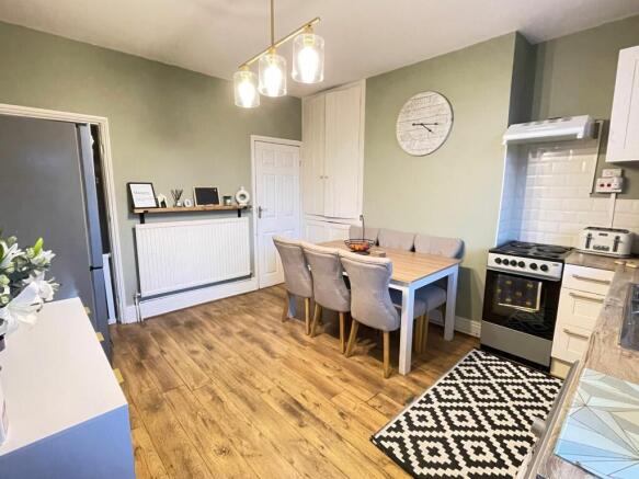 DINING KITCHEN