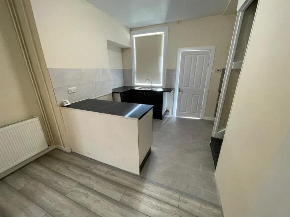 kitchen 3.jpeg