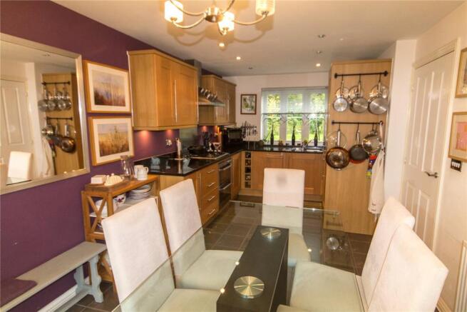 Kitchen/Dining Room