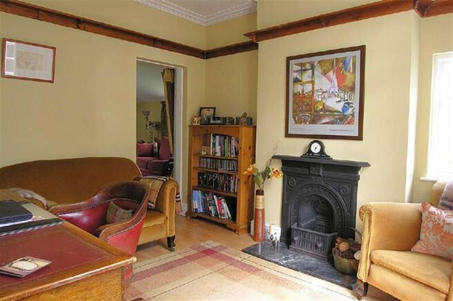 SITTING ROOM
