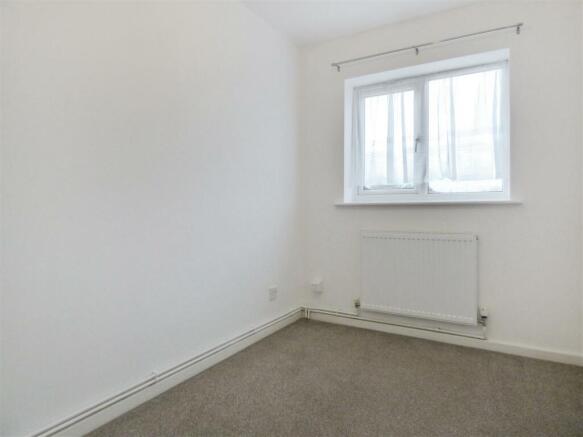 Bedroom-two-0.1.jpg